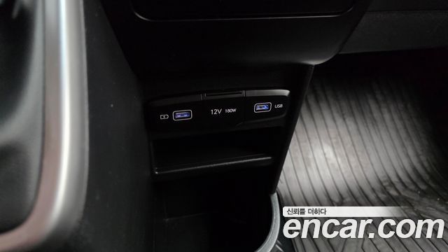 Hyundai Staria Cargo 5-Seater Smart 2022 — фото 36