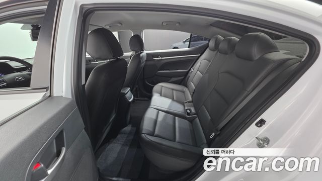 Hyundai Avante (AD) 1.6 Smart Choice 2020 — фото 17