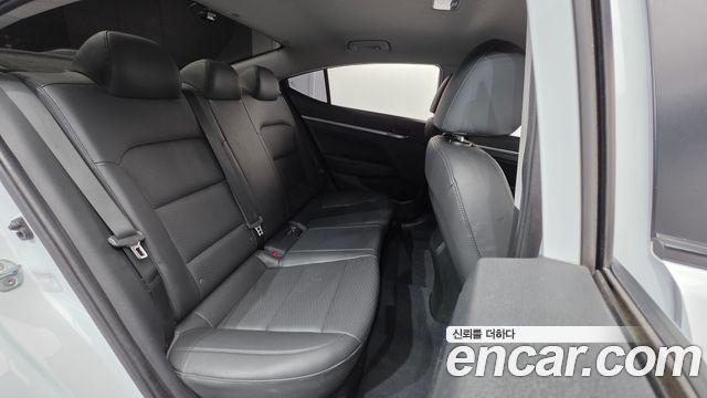 Hyundai Avante (AD) 1.6 Smart Choice 2020 — фото 18