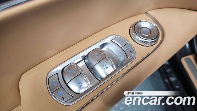 Genesis G90 (RS4) Gasoline 3.5 Turbo e-S/C AWD 2025 — фото 13
