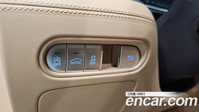 Genesis G90 (RS4) Gasoline 3.5 Turbo e-S/C AWD 2025 — фото 14