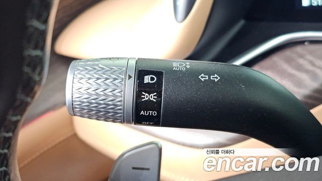 Genesis G90 (RS4) Gasoline 3.5 Turbo e-S/C AWD 2025 — фото 32