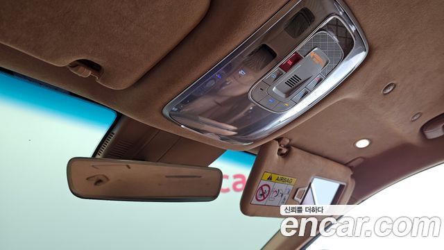 Genesis G90 (RS4) Gasoline 3.5 Turbo e-S/C AWD 2025 — фото 34