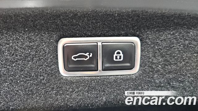 Genesis G90 (RS4) Gasoline 3.5 Turbo e-S/C AWD 2025 — фото 39