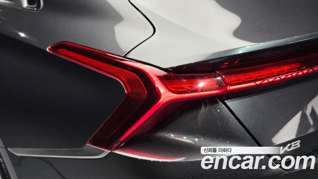 Kia K8 Hybrid Signature Special 2023 — фото 23