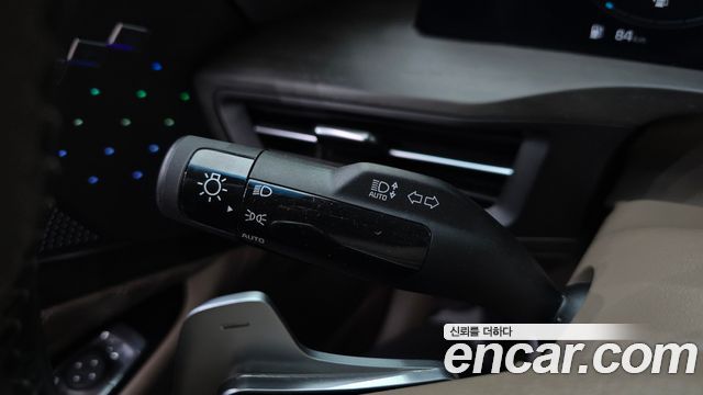Kia K8 Hybrid Signature Special 2023 — фото 28
