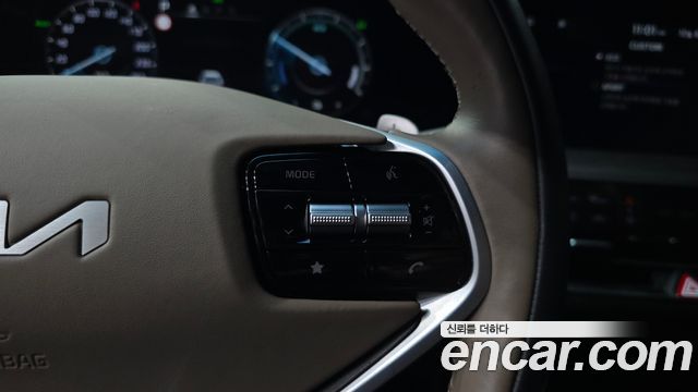 Kia K8 Hybrid Signature Special 2023 — фото 32
