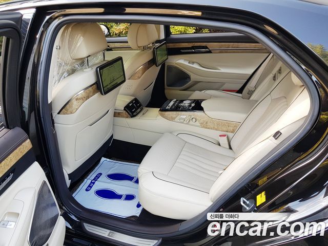 Genesis EQ900 3.8 GDI AWD Prestige 2018 — фото 2