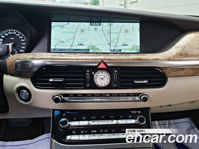 Genesis EQ900 3.8 GDI AWD Prestige 2018 — фото 16