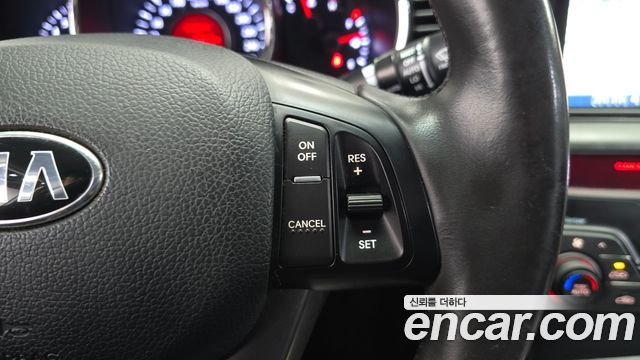 Kia K5 LPI Prestige 2013 — фото 15