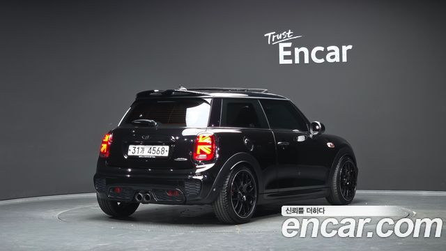MINI Cooper S JCW 3rd Generation 2017 — фото 2