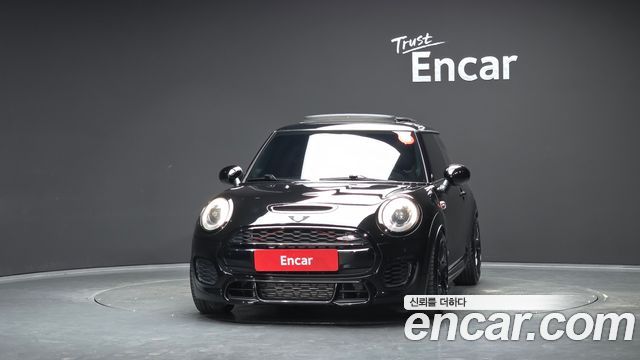 MINI Cooper S JCW 3rd Generation 2017 — фото 3