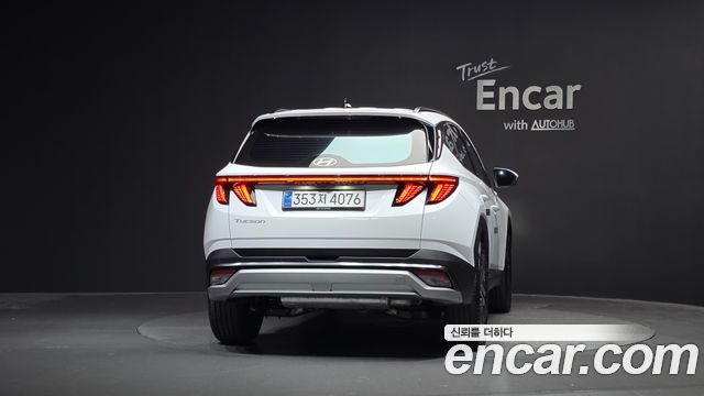 Hyundai Tucson (NX4) Gasoline 1.6 Turbo 2WD Inspiration 2025 — фото 4