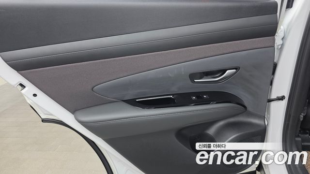 Hyundai Tucson (NX4) Gasoline 1.6 Turbo 2WD Inspiration 2025 — фото 25