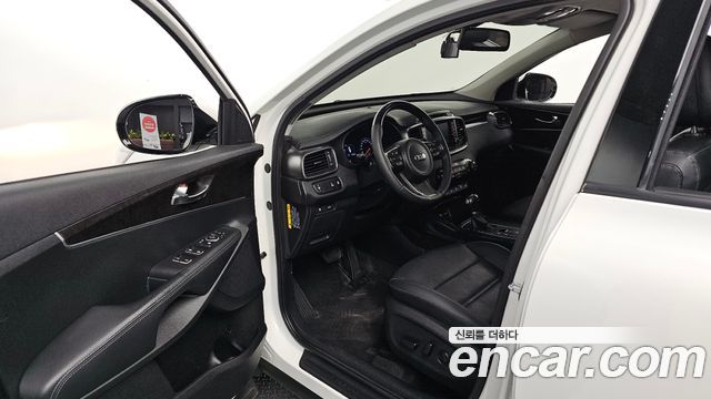 Kia Sorento Diesel 2.0 2WD Noblesse 2016 — фото 10