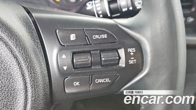Kia Sorento Diesel 2.0 2WD Noblesse 2016 — фото 16