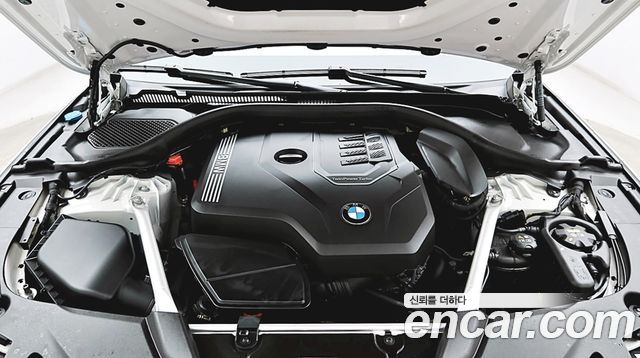 BMW 5 Series (G30) 520i M Sport 2023 — фото 15