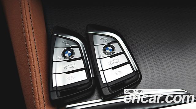 BMW 5 Series (G30) 520i M Sport 2023 — фото 16