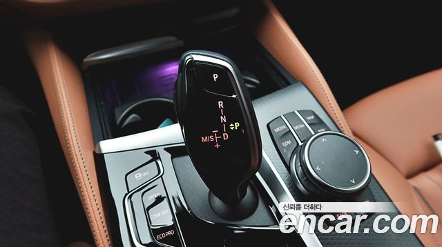 BMW 5 Series (G30) 520i M Sport 2023 — фото 20