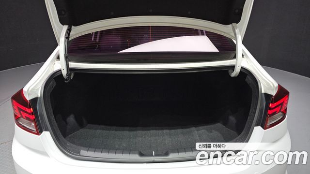 Hyundai Avante (AD) 1.6 Style 2019 — фото 20