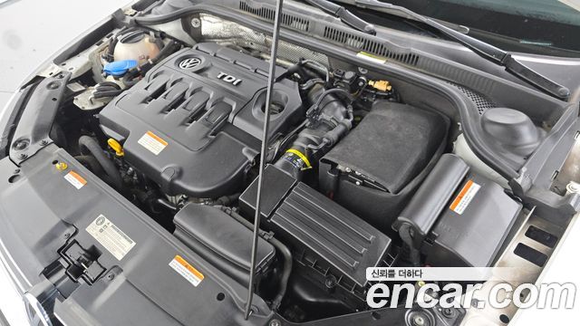 Volkswagen Jetta 2.0 TDI BlueMotion Premium 6th 2015 — фото 6