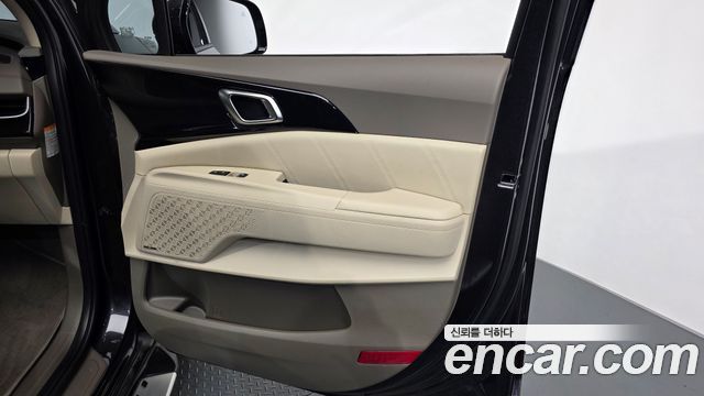 Kia Carnival (IV) HEV 9seater Gravity 2025 — фото 24