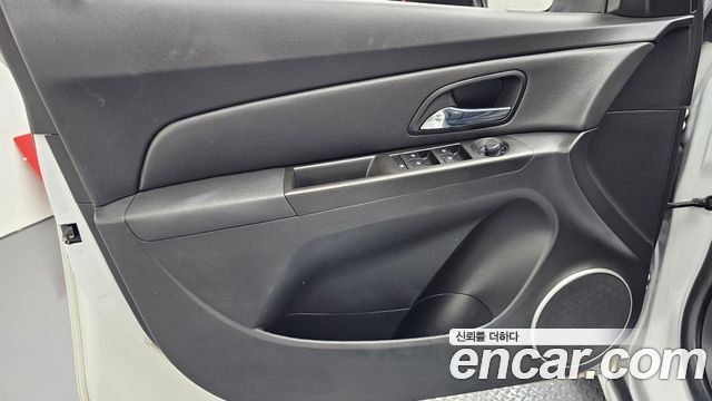 Chevrolet Cruze 1.8 LTZ+ 2014 — фото 24