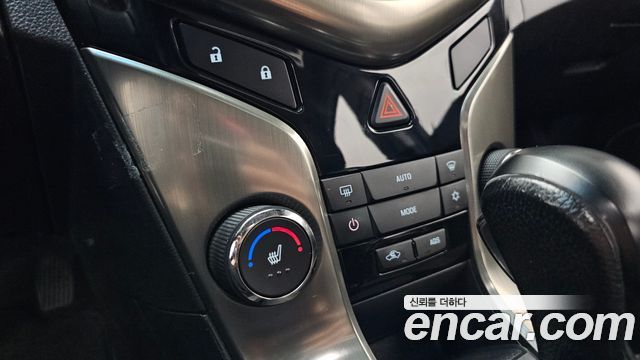 Chevrolet Cruze 1.8 LTZ+ 2014 — фото 28