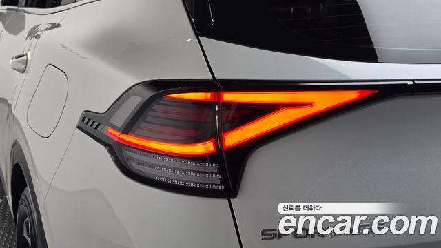 Kia Sportage (V) Gasoline 1.6 Turbo 2WD Signature 2022 — фото 23