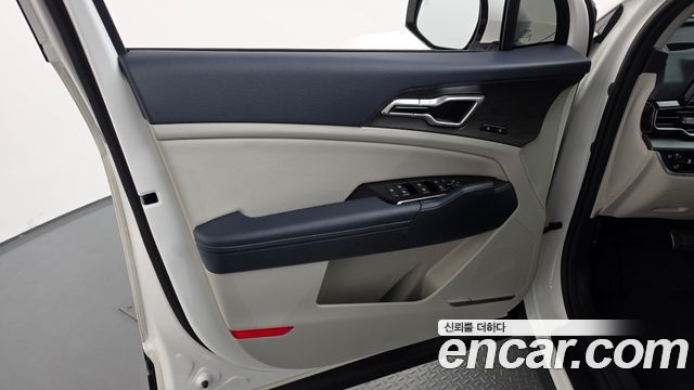 Kia Sportage (V) Gasoline 1.6 Turbo 2WD Signature 2022 — фото 24