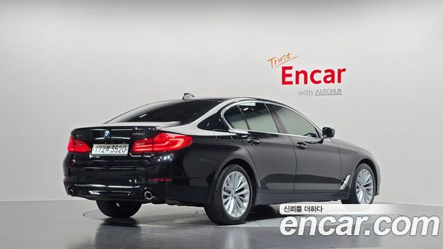 BMW 5 Series (G30) 530i xDrive Luxury Plus 2020 — фото 2
