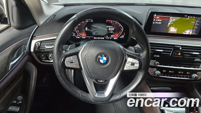 BMW 5 Series (G30) 530i xDrive Luxury Plus 2020 — фото 12