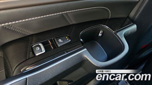 Kia Sorento (IV) Gasoline 2.5T 2WD Noblesse 2024 — фото 18