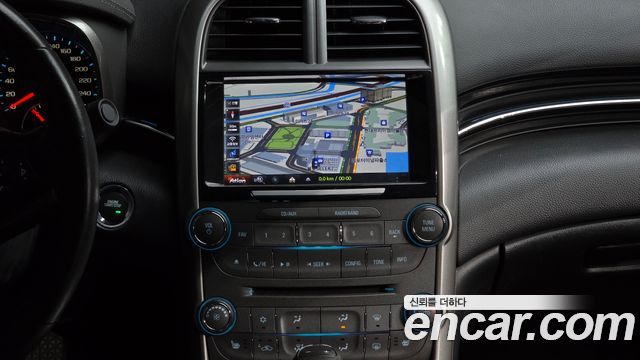 Chevrolet Malibu 2.0 Diesel LT Deluxe Pack 2015 — фото 18