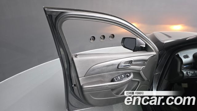 Chevrolet Malibu 2.0 Diesel LT Deluxe Pack 2015 — фото 30