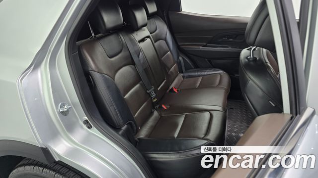 KG Mobility (SsangYong) Beautiful Korando Gasoline 1.5 4WD C7 2021 — фото 11