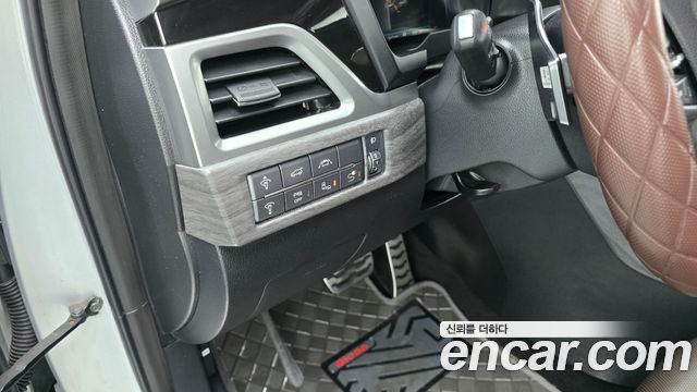 KG Mobility (SsangYong) Beautiful Korando Gasoline 1.5 4WD C7 2021 — фото 18