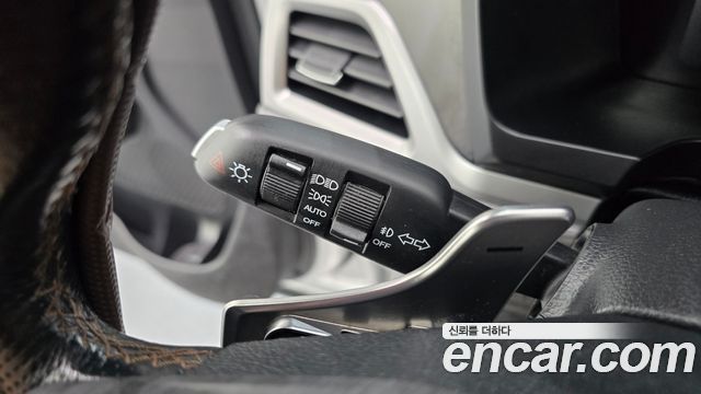 KG Mobility (SsangYong) Beautiful Korando Gasoline 1.5 4WD C7 2021 — фото 19