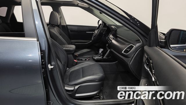 Kia Seltos Gasoline 1.6 Turbo 2WD Signature 2021 — фото 11