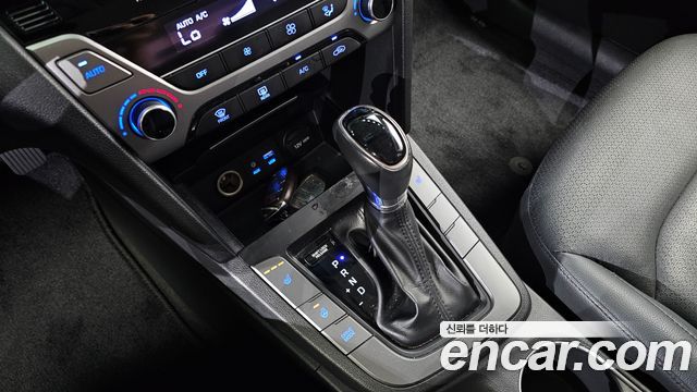Hyundai Avante (AD) 1.6 GDI Modern 2016 — фото 9