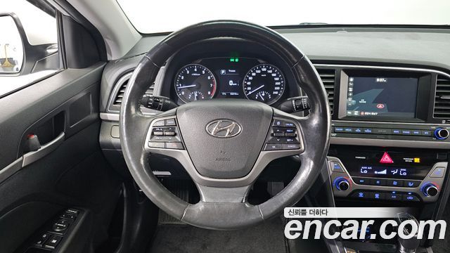 Hyundai Avante (AD) 1.6 GDI Modern 2016 — фото 15