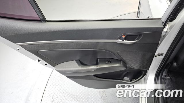 Hyundai Avante (AD) 1.6 GDI Modern 2016 — фото 25