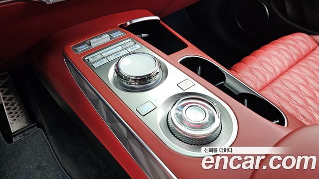 Genesis GV70 2.5T Gasoline AWD 2024 — фото 9