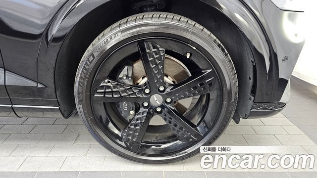 Genesis GV70 2.5T Gasoline AWD 2024 — фото 21