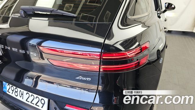 Genesis GV70 2.5T Gasoline AWD 2024 — фото 23