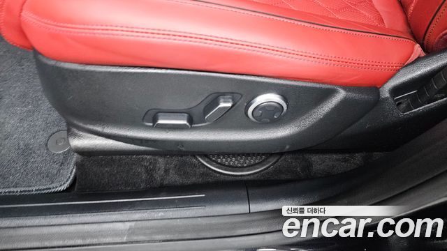 Genesis GV70 2.5T Gasoline AWD 2024 — фото 31