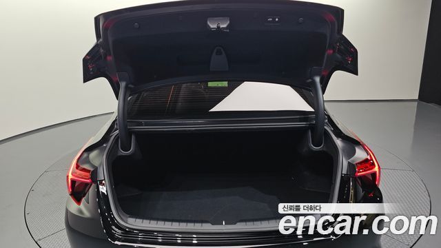 Kia K8 2.5 Gasoline 2WD Noblesse 2023 — фото 18