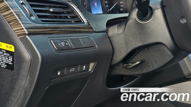Hyundai Sonata (LF) 2.0 Smart 2017 — фото 20