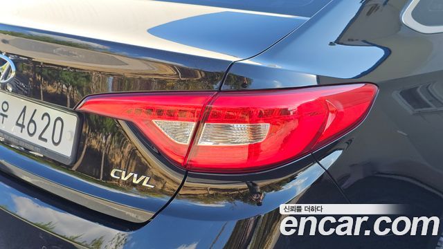 Hyundai Sonata (LF) 2.0 Smart 2017 — фото 23