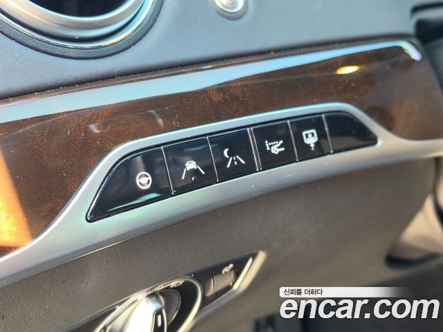 Mercedes-Benz S-Class (W222) Maybach S560 2020 — фото 15